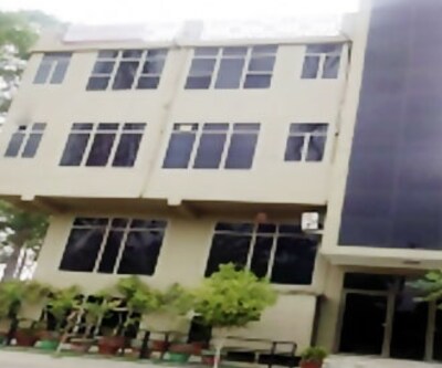 Hotel Samrat